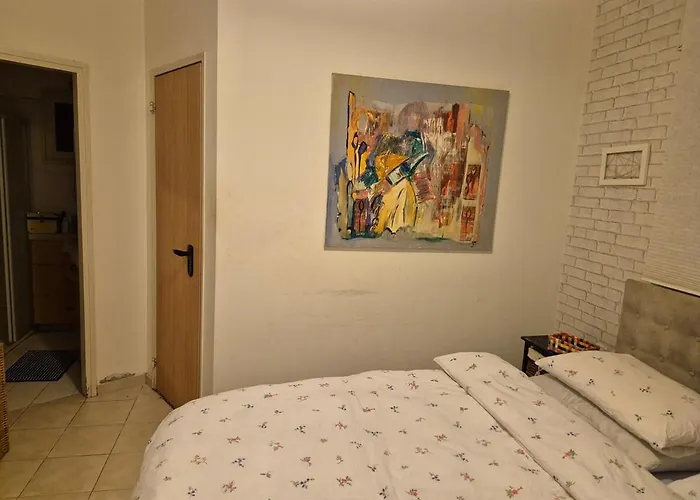 Great Rental Near Poleg Beach