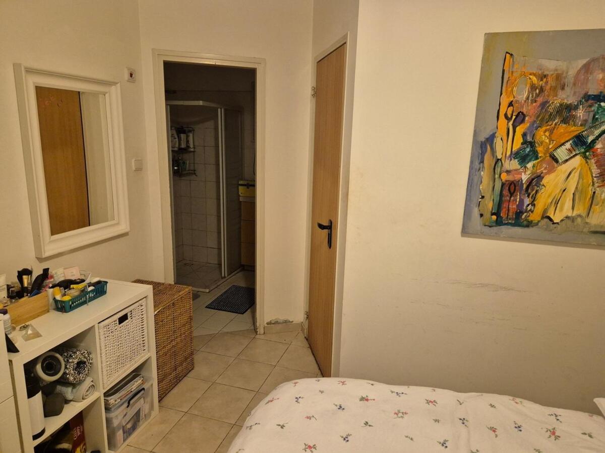 Apartment Great Near Poleg