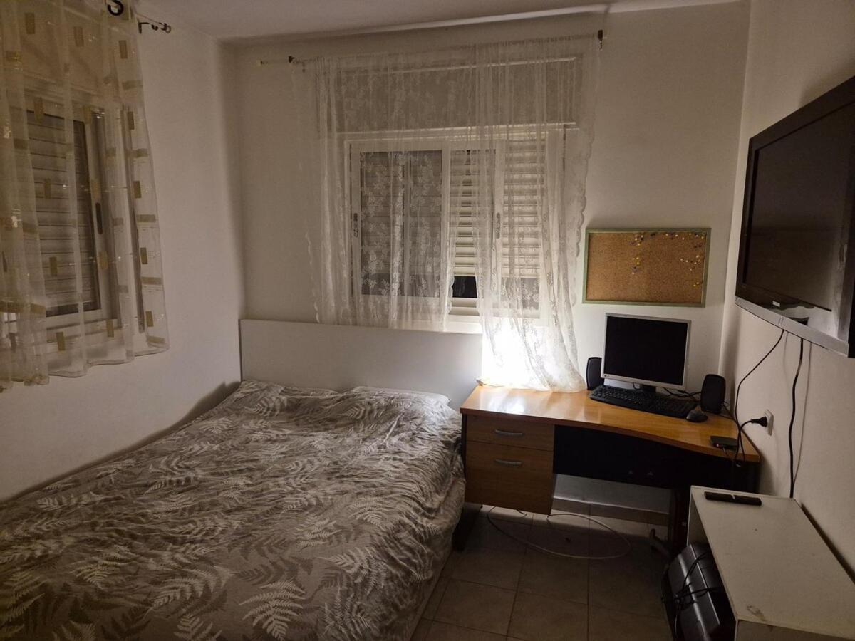 Apartment Great Near Poleg *